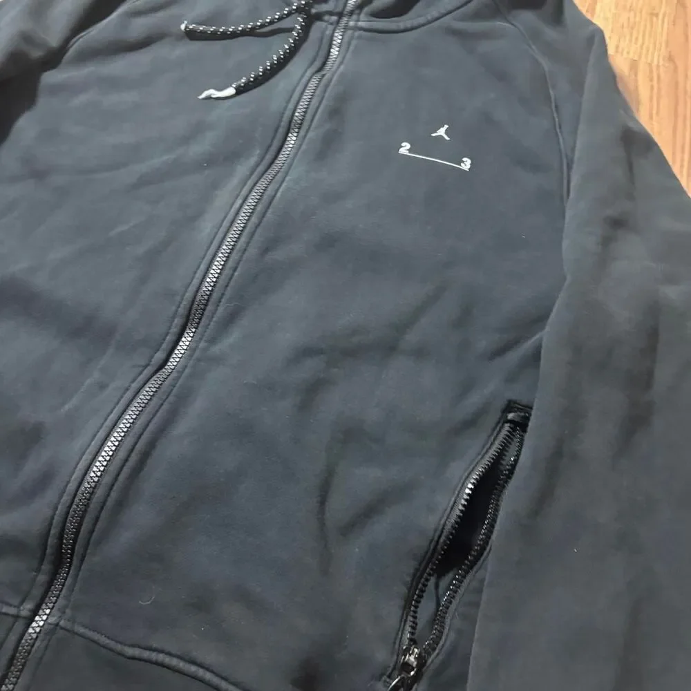 Jordan Men's Black and Green Hoodie